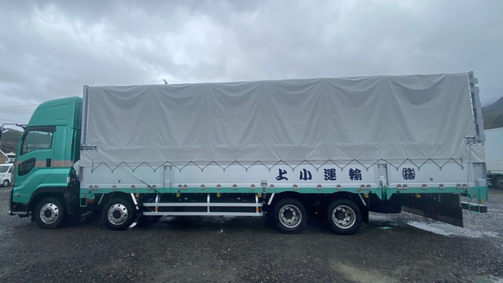 新車オープンスライダー仕様の大型トラックが納車‼